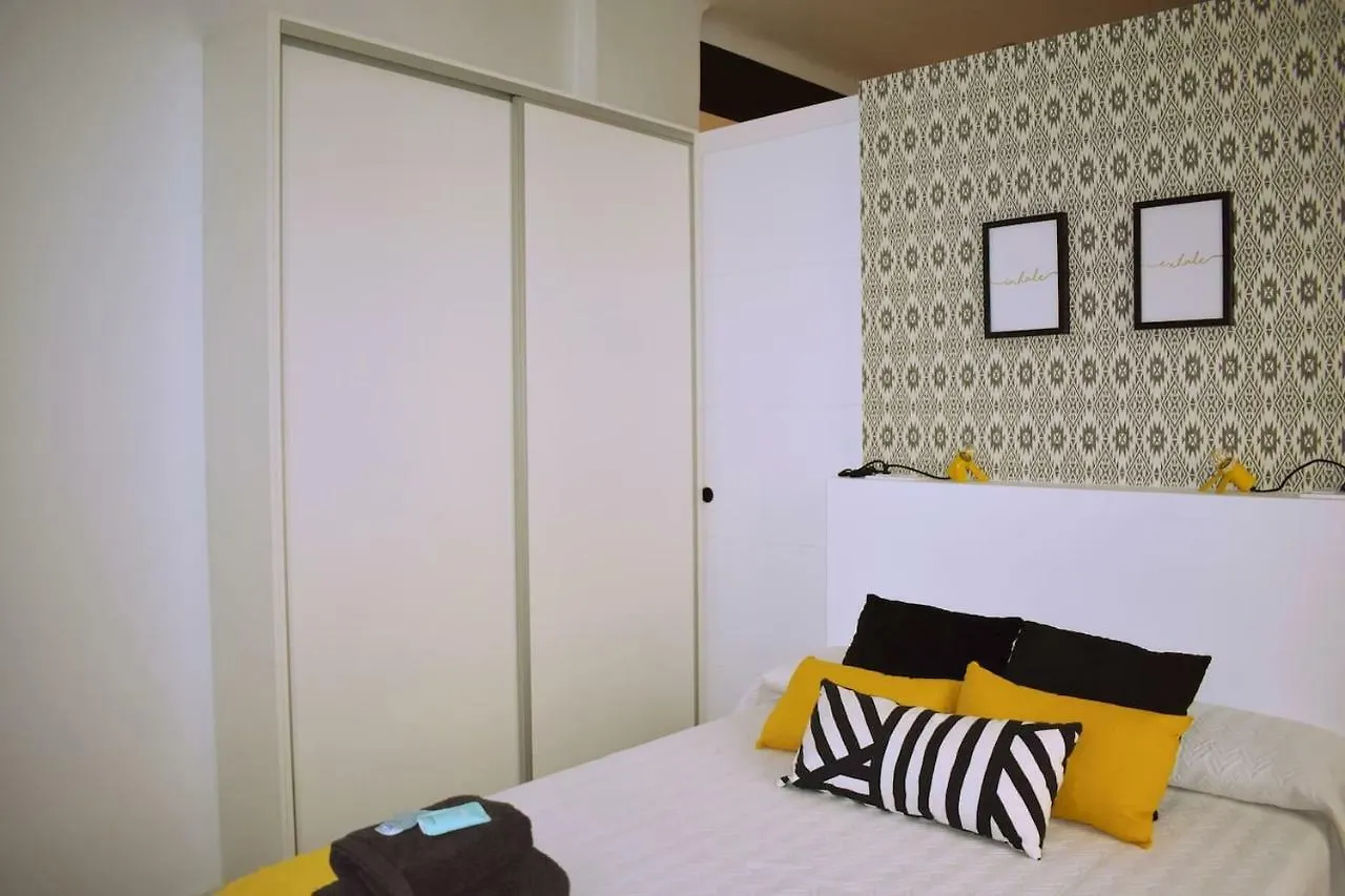 Pushe Granada Catedral Art & Tradition Apartment Spain